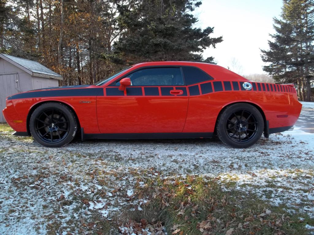 2012 Dodge Challenger photo