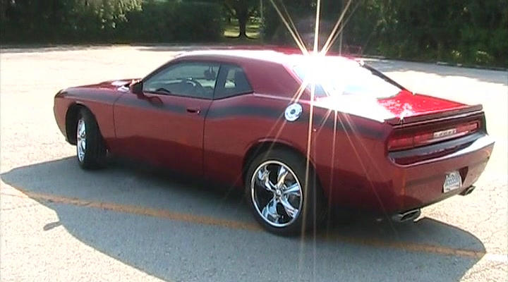 2013 Dodge Challenger photo