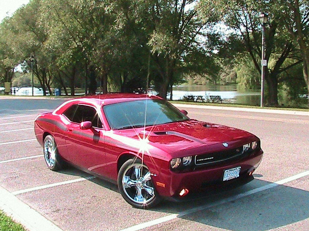 2013 Dodge Challenger photo