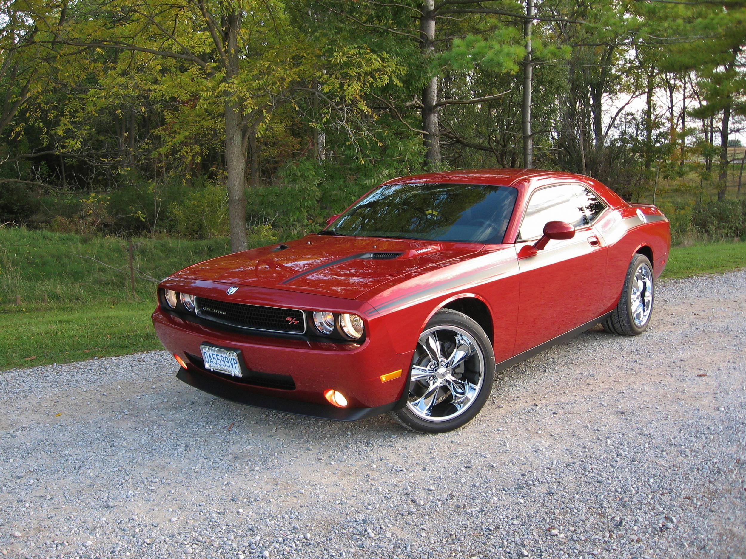 2013 Dodge Challenger photo