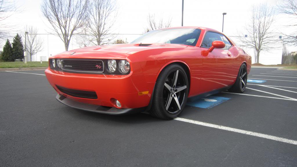 2010 Dodge Challenger photo