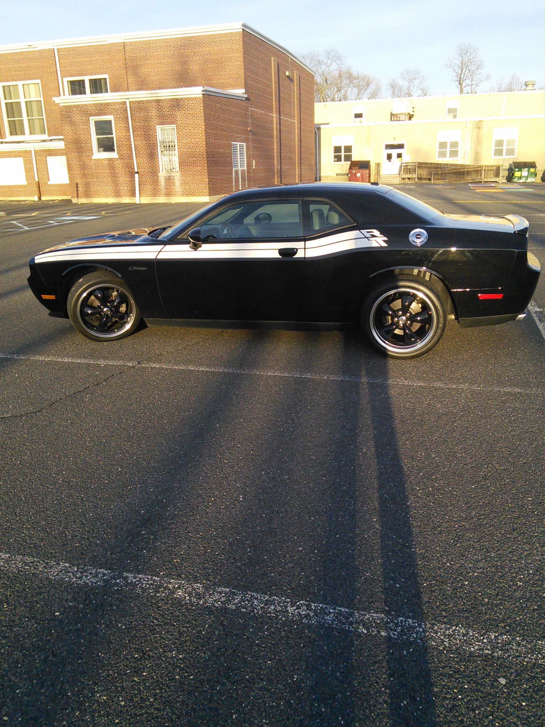 2010 Dodge Challenger photo