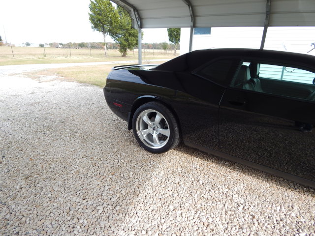 2011 Dodge Challenger photo