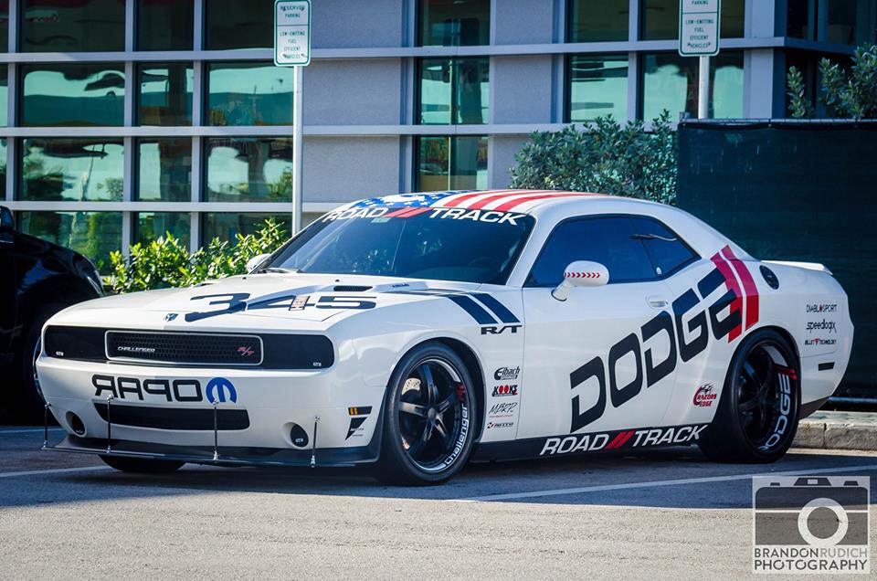 2010 Dodge Challenger photo