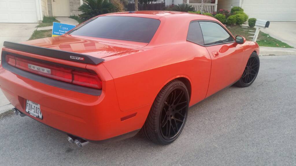 2014 Dodge Challenger photo