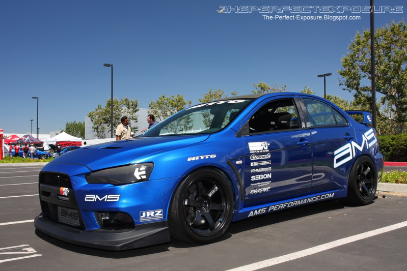 2013 Mitsubishi Lancer Evolution photo