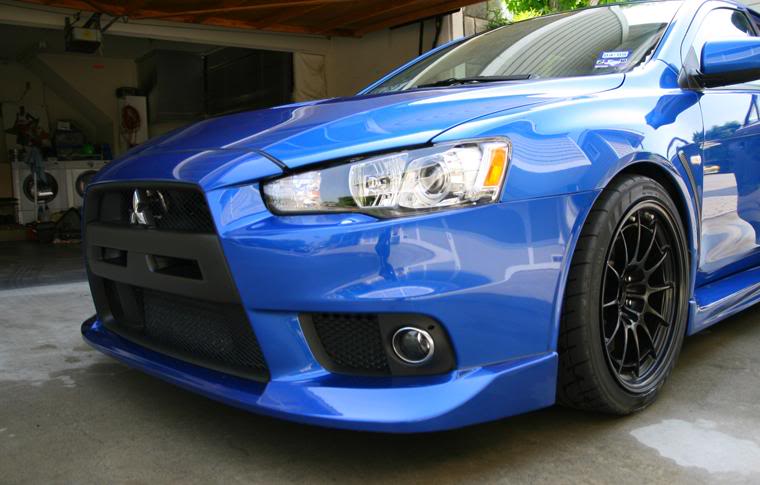 2010 Mitsubishi Lancer Evolution photo