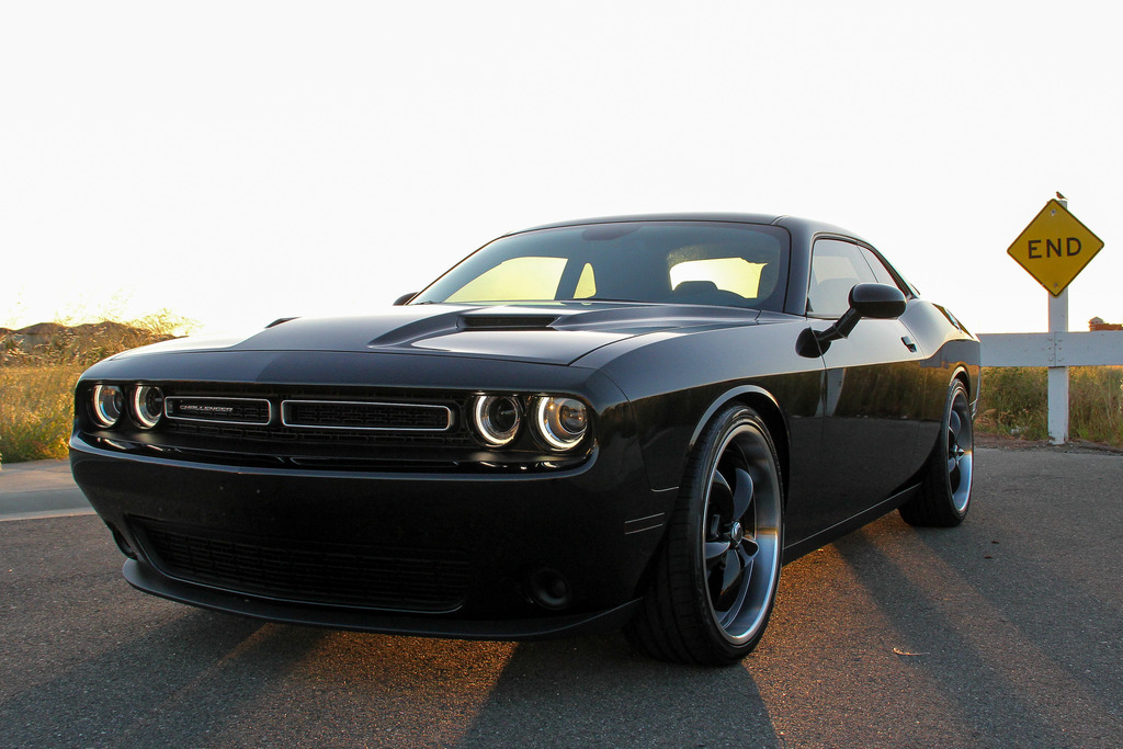 2015 Dodge Challenger photo