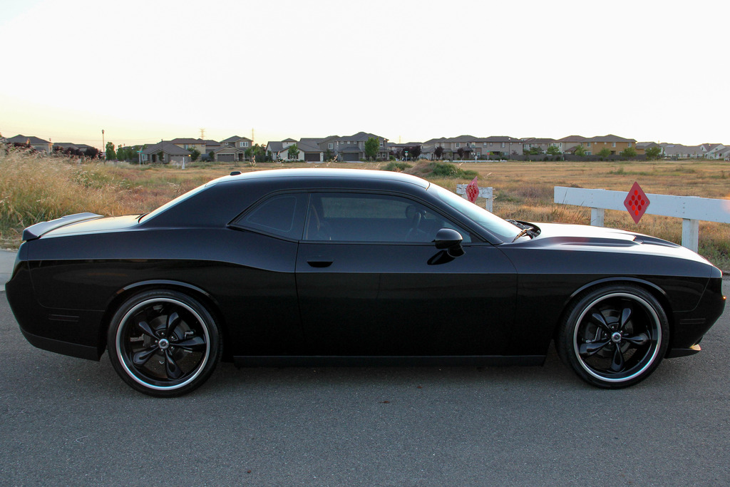 2015 Dodge Challenger photo