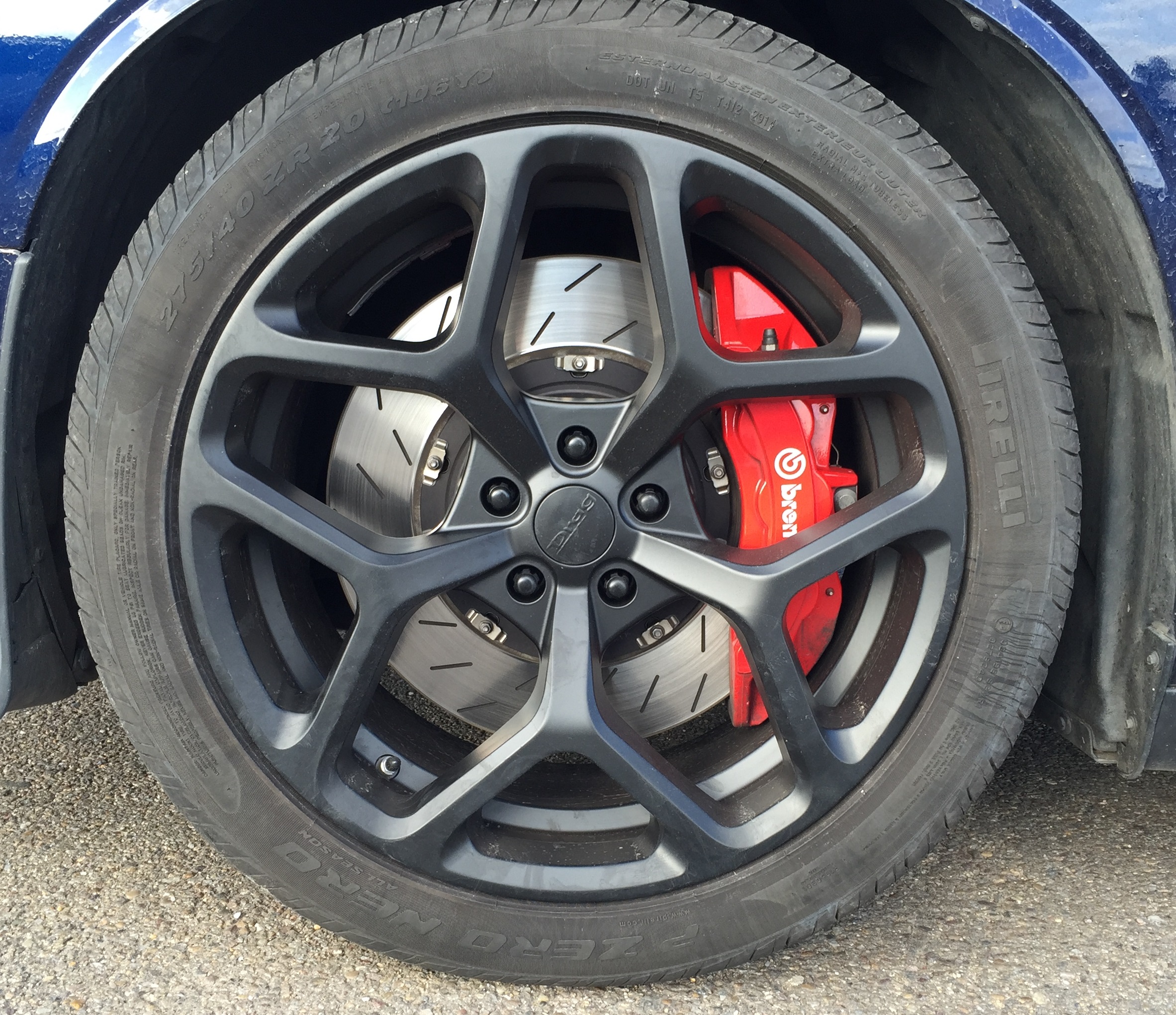 2014 Dodge Challenger photo