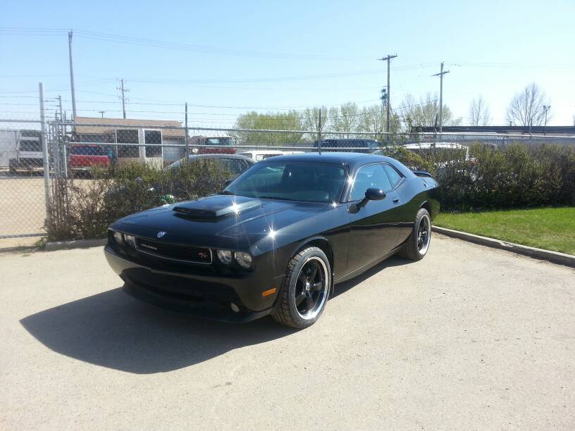 2014 Dodge Challenger photo