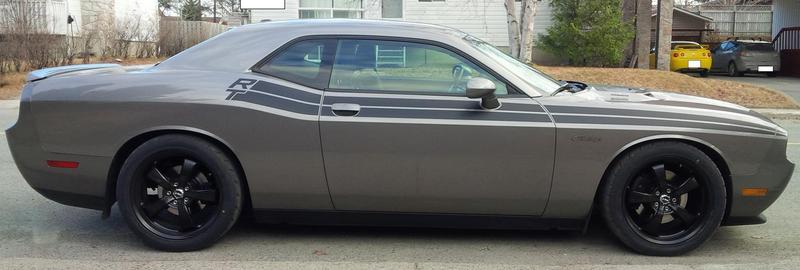 2011 Dodge Challenger photo
