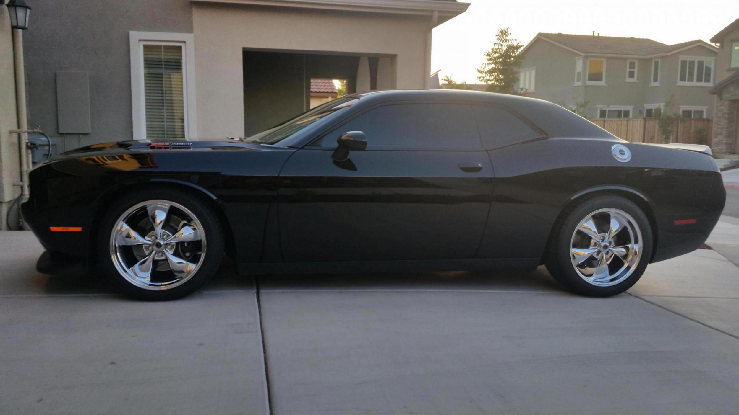 2015 Dodge Challenger photo