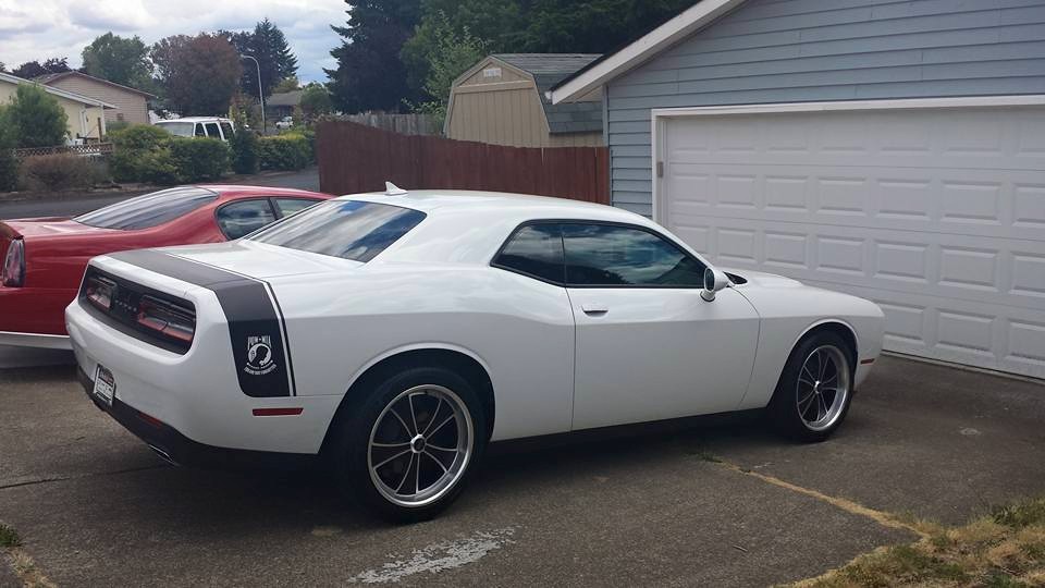 2014 Dodge Challenger photo