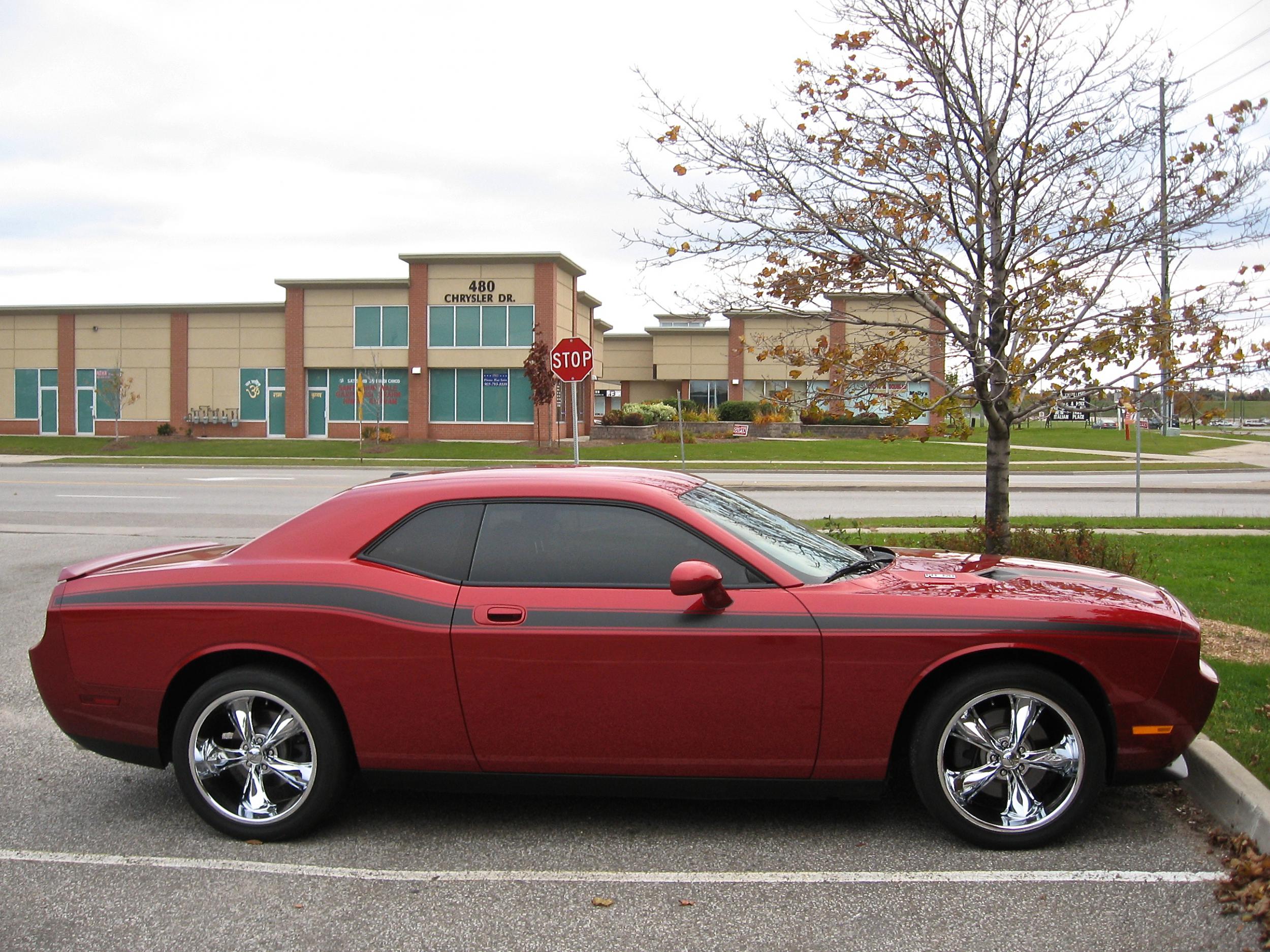 2015 Dodge Challenger photo