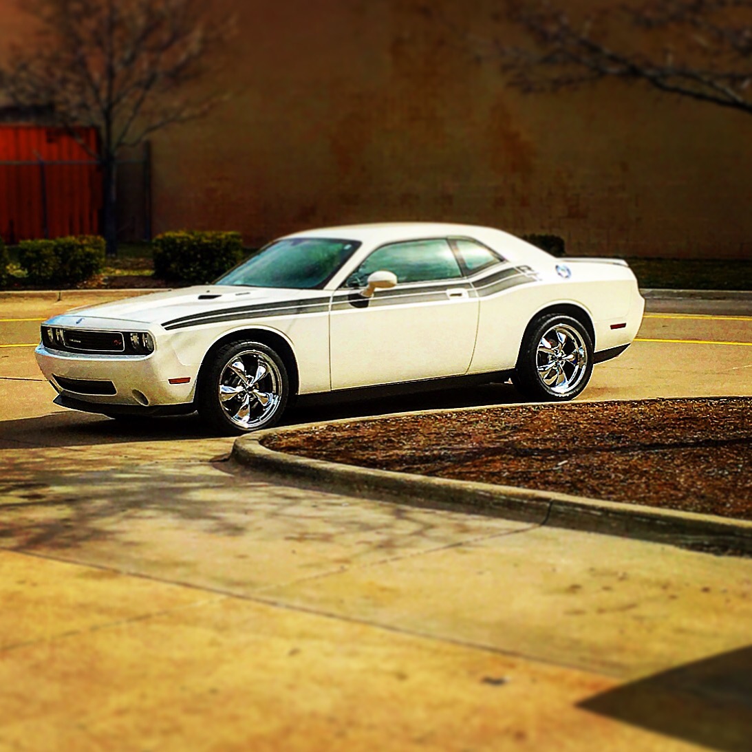 2015 Dodge Challenger photo