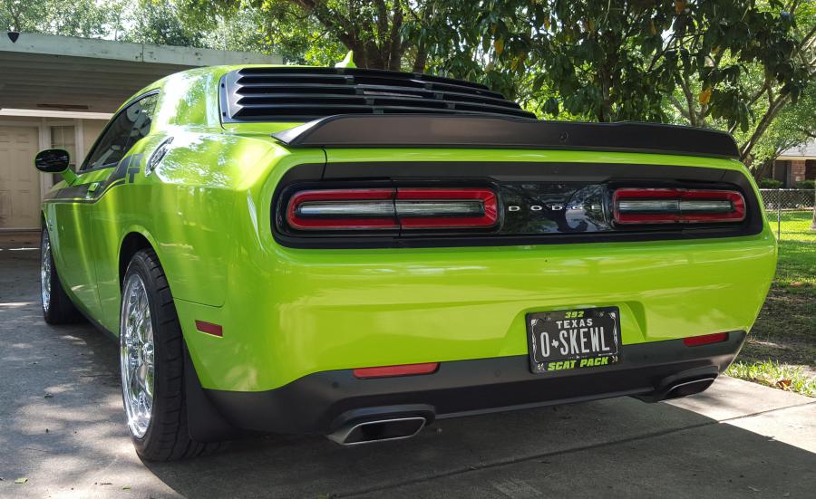 2015 Dodge Challenger photo