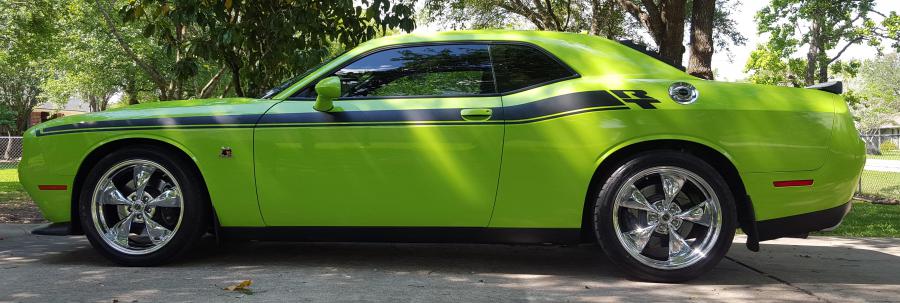 2015 Dodge Challenger photo