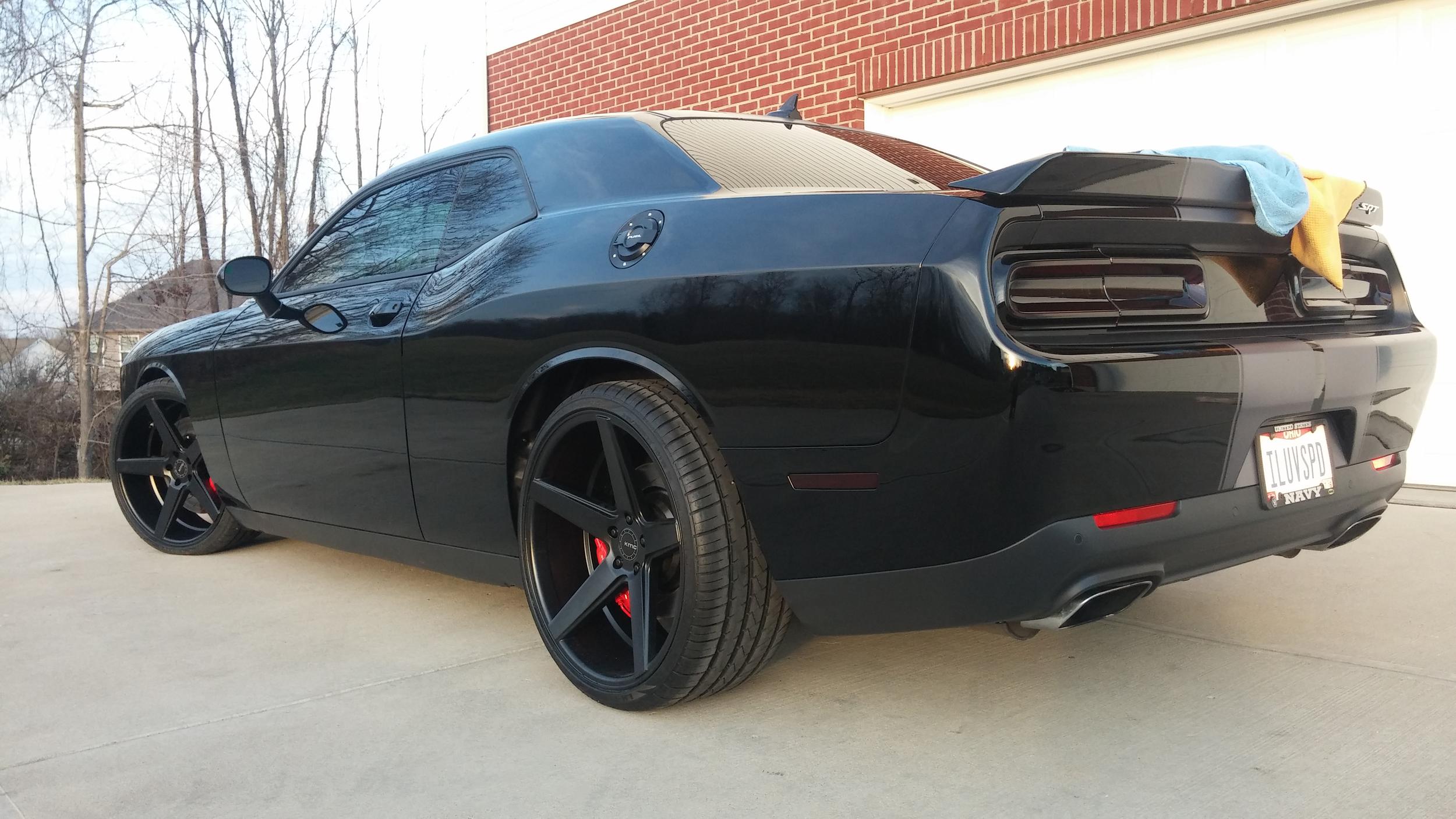 2015 Dodge Challenger photo