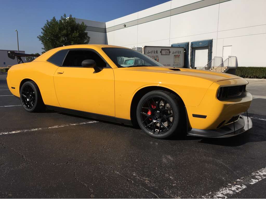 2015 Dodge Challenger photo