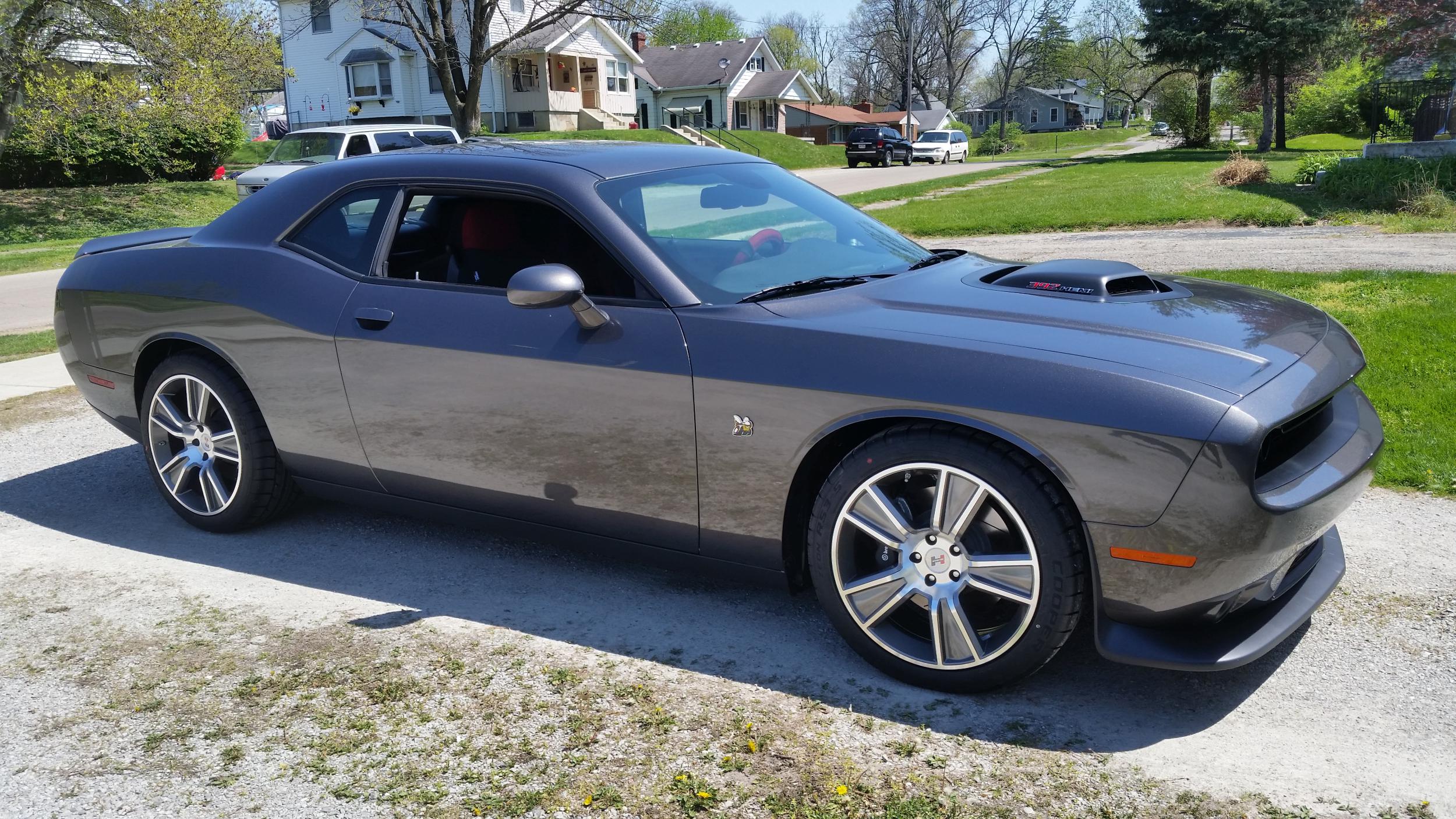 2016 Dodge Challenger photo