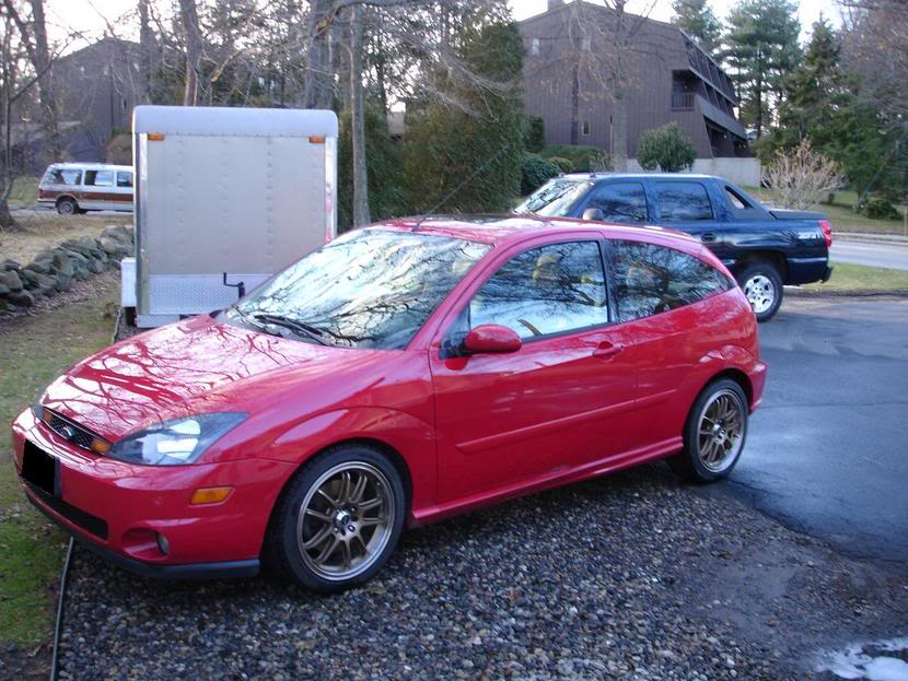 2004 Ford Focus photo
