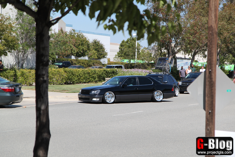 1999 Lexus LS 400 photo
