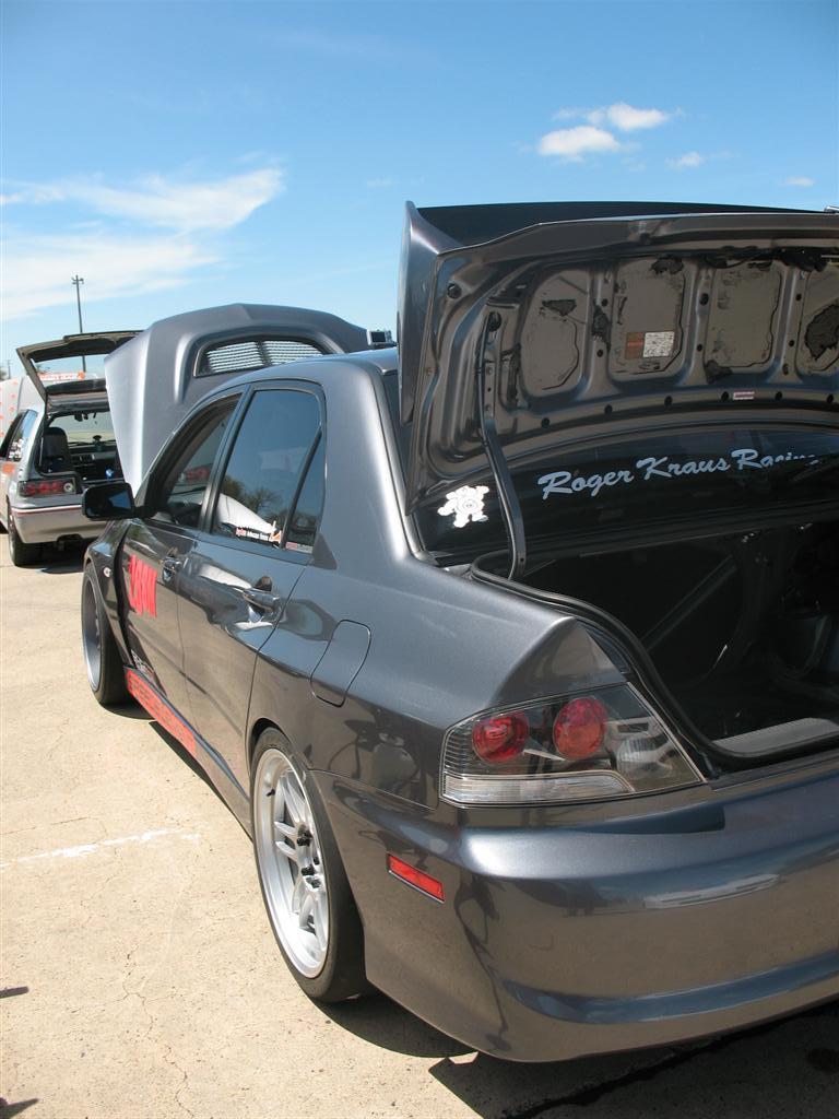 2006 Mitsubishi Lancer Evolution photo