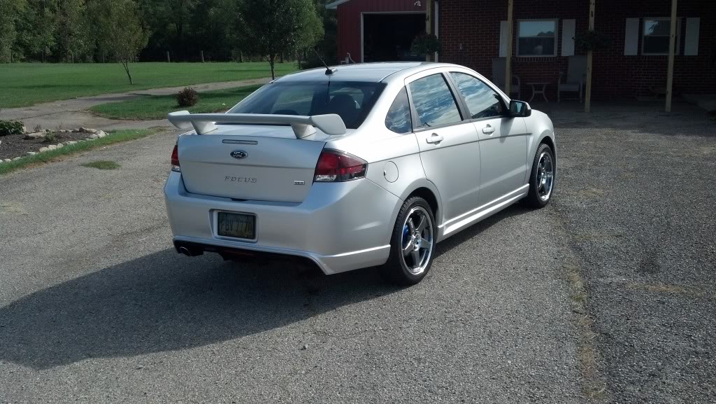 2011 Ford Focus photo
