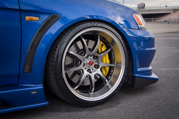 2010 Mitsubishi Lancer Evolution photo