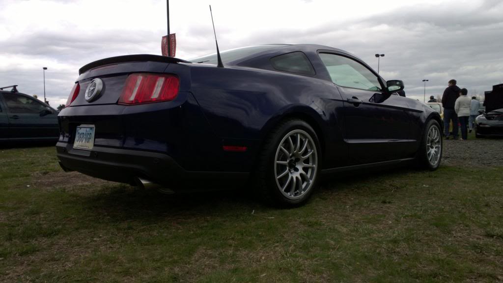2012 Ford Mustang photo