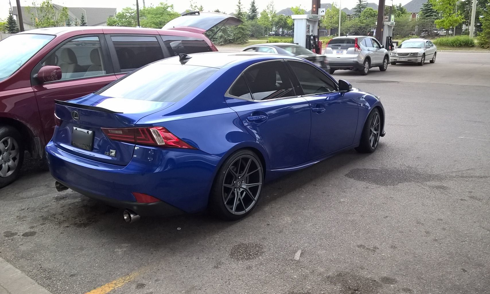 2015 Lexus IS 350 photo