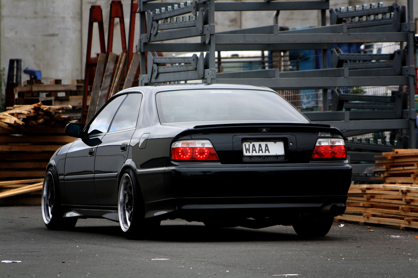 1998 Toyota Chaser photo