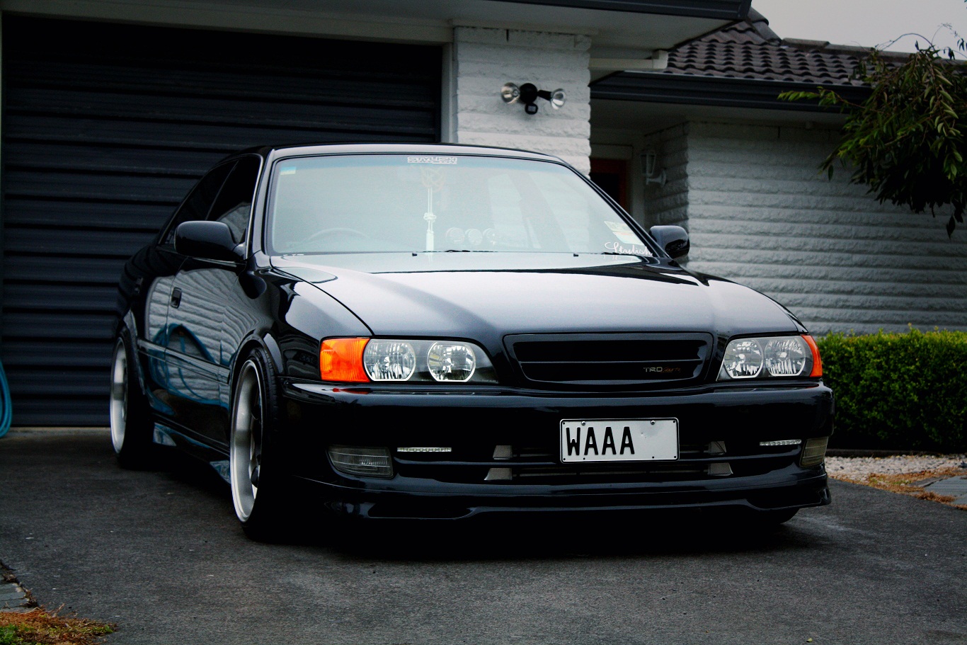 1998 Toyota Chaser photo