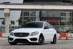 2017 Mercedes-Benz AMG C
