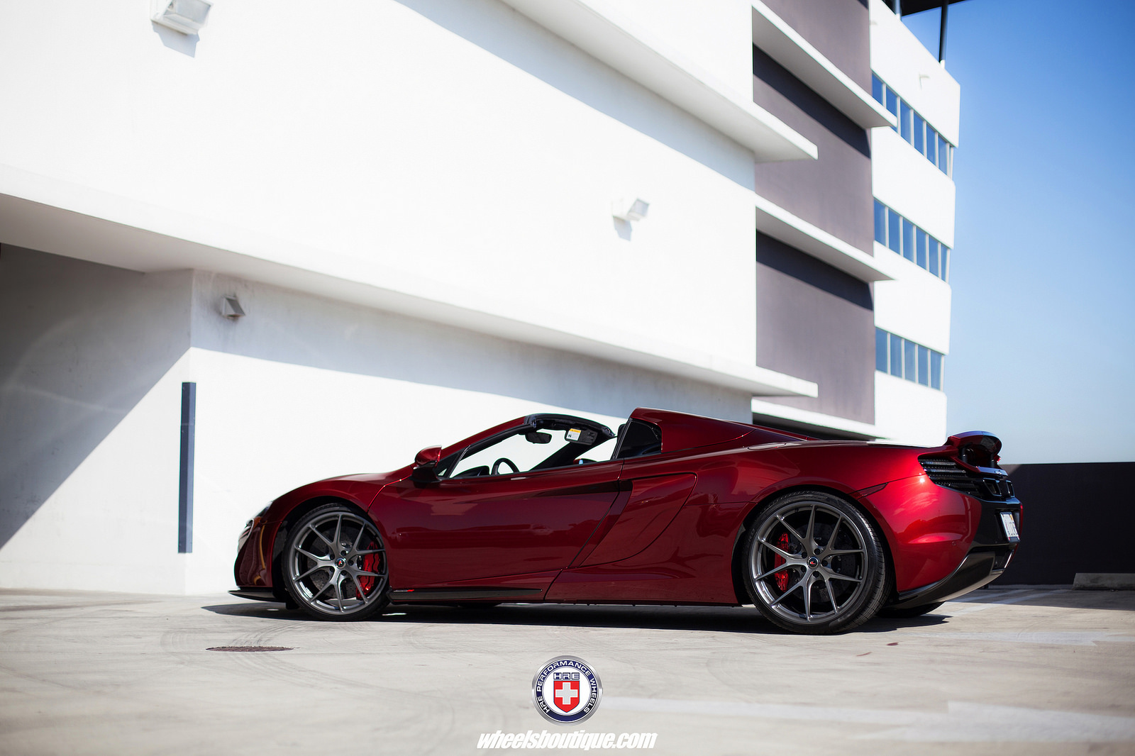 2015 McLaren 650S photo