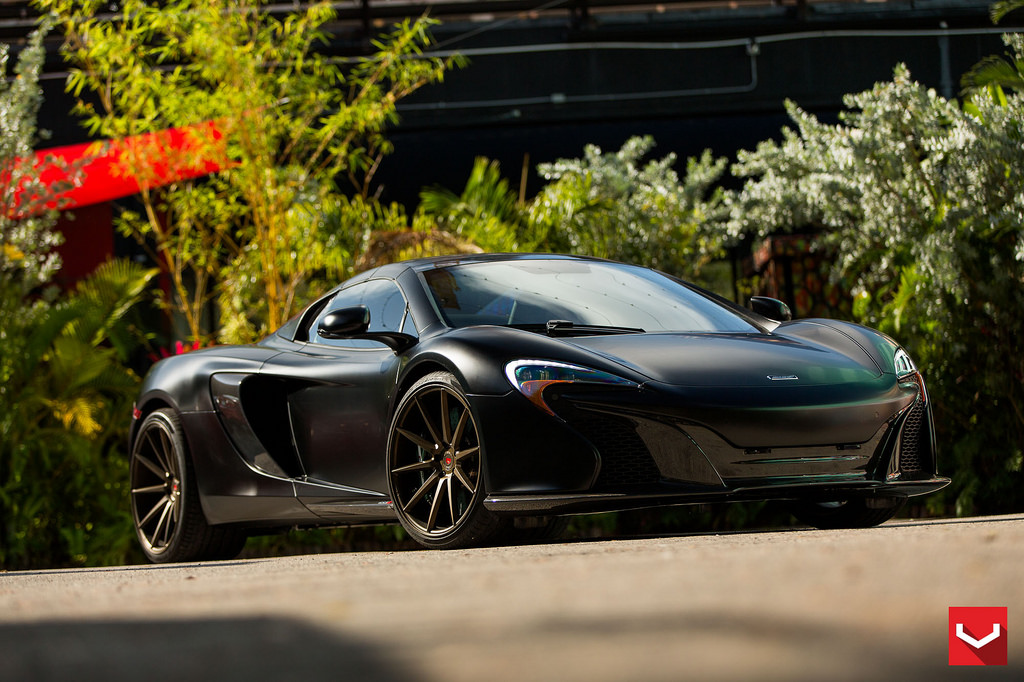 2015 McLaren 650S photo