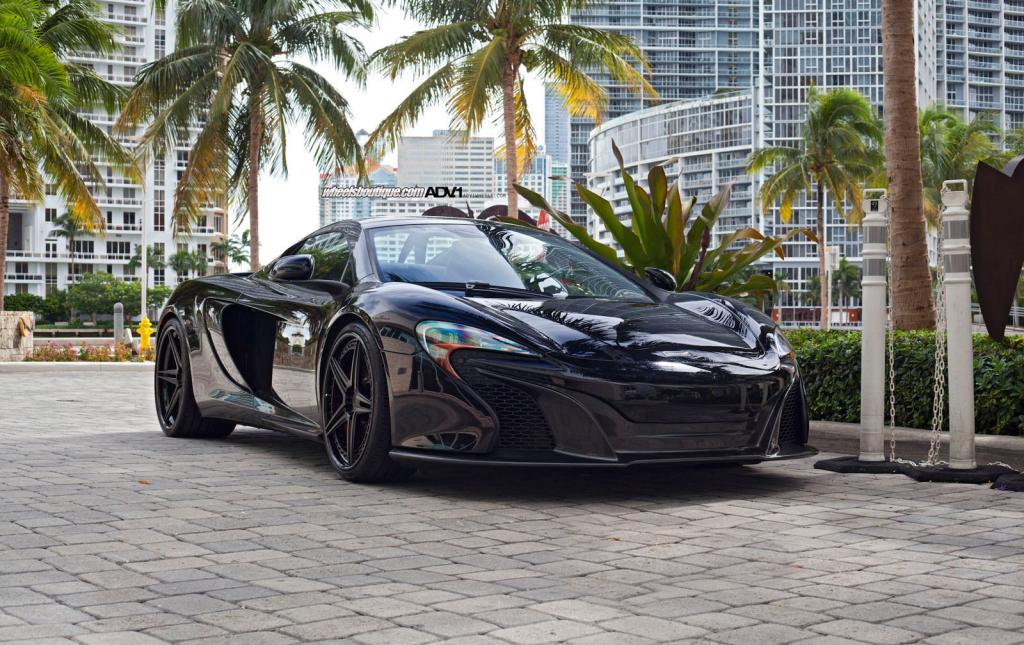 2015 McLaren 650S photo