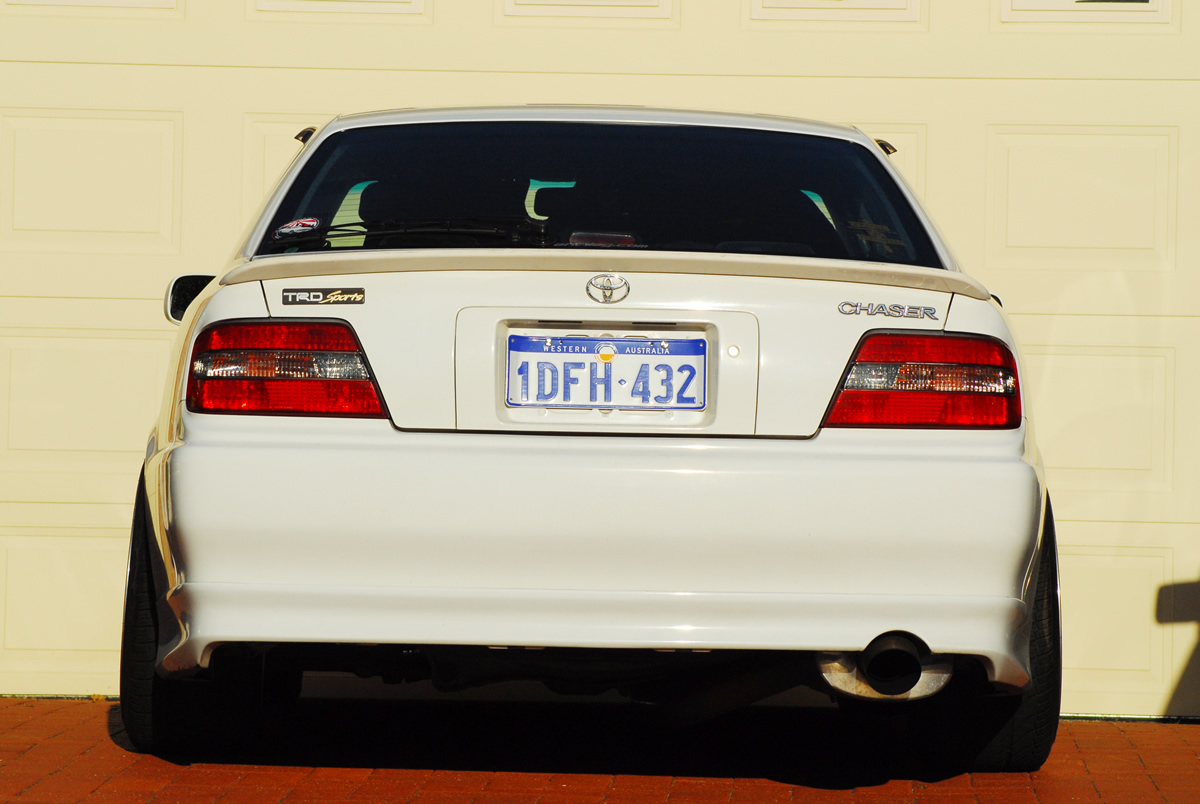 1997 Toyota Chaser photo