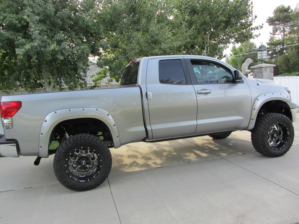 2010 Toyota Tundra photo