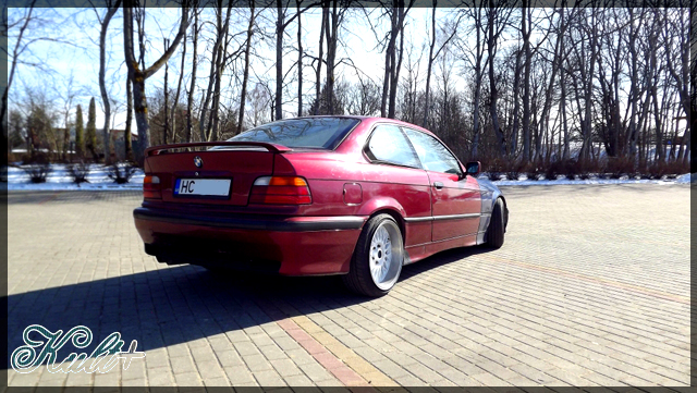 1993 BMW  318 photo