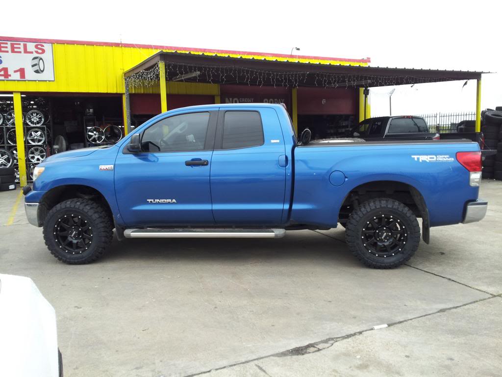 2010 Toyota Tundra photo