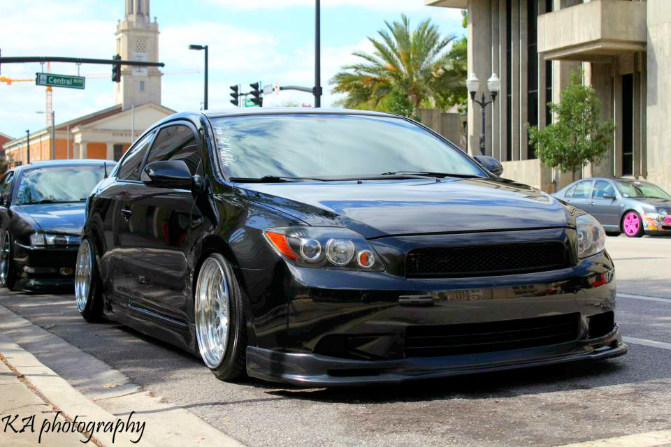2009 Scion tC photo