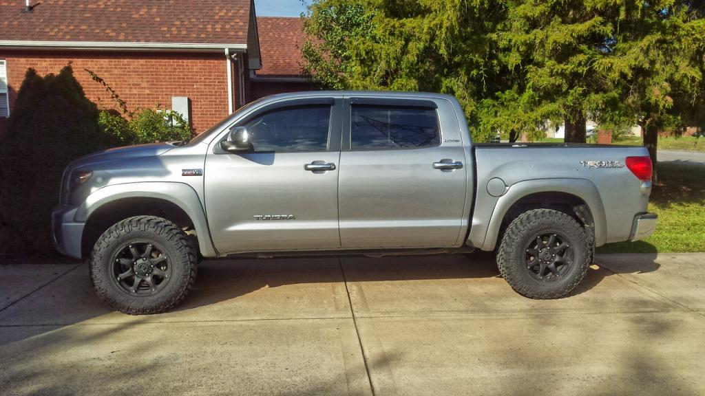 2014 Toyota Tundra photo