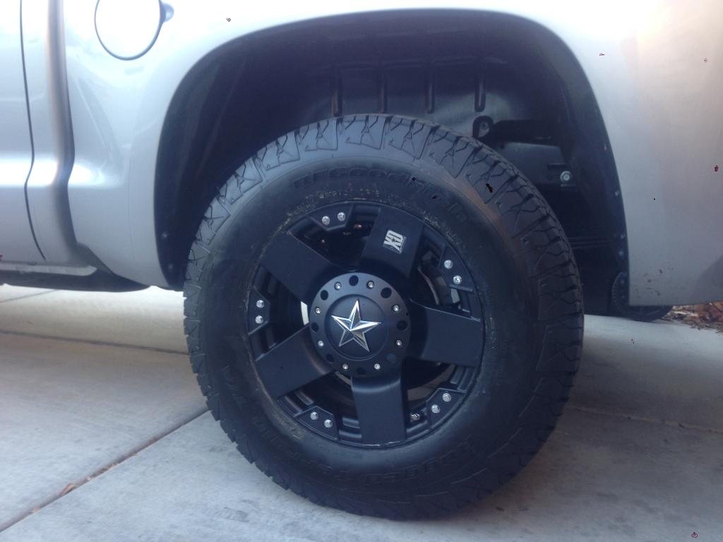 2014 Toyota Tundra photo