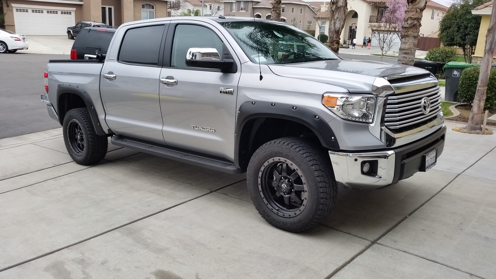 2014 Toyota Tundra photo