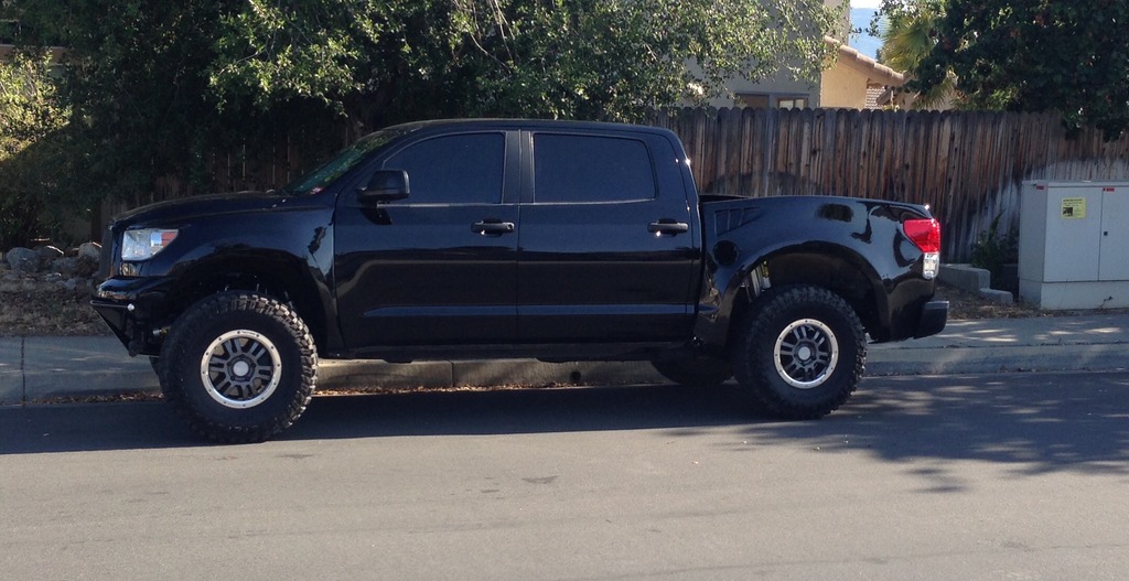 2010 Toyota Tundra photo