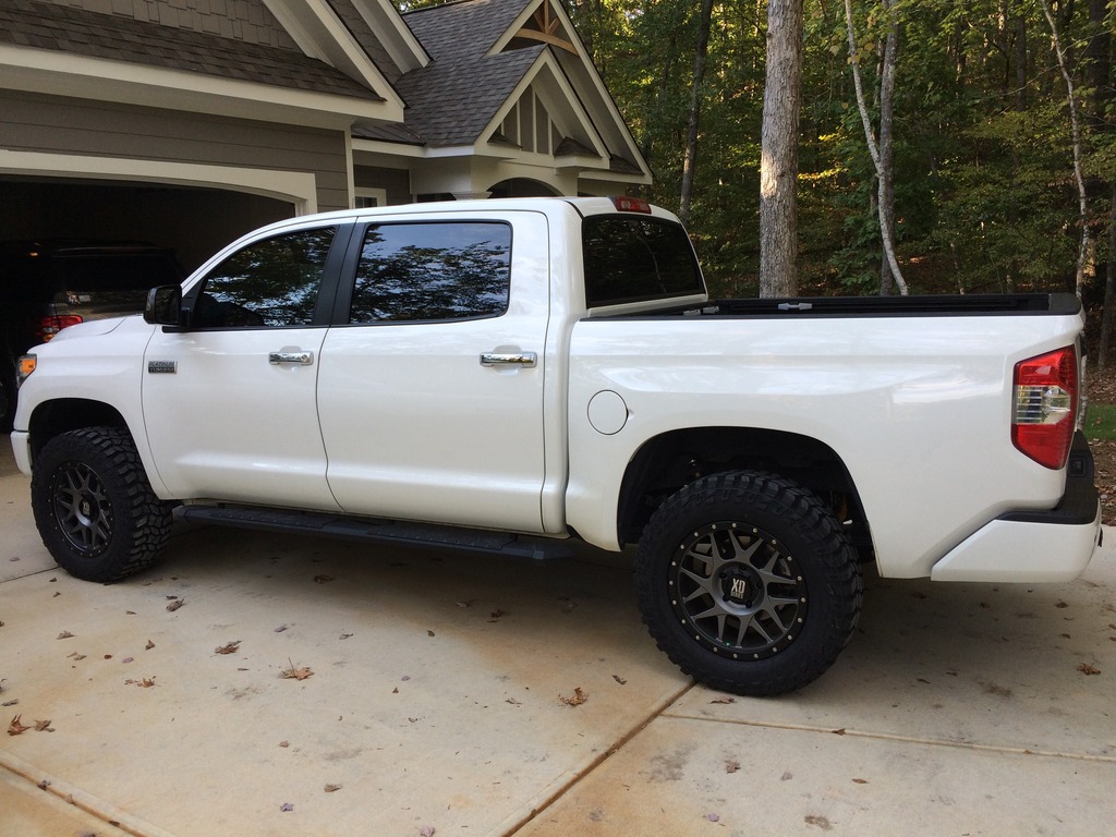 2015 Toyota Tundra photo