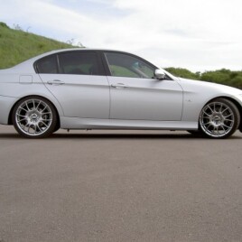 2005 BMW 330