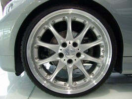 2005 BMW 325